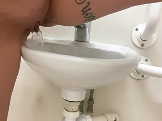 Pee fountain in bury of public toilets