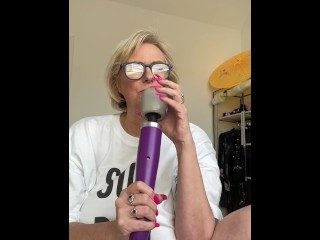 A lunch time quickie enormous doxy dumping
